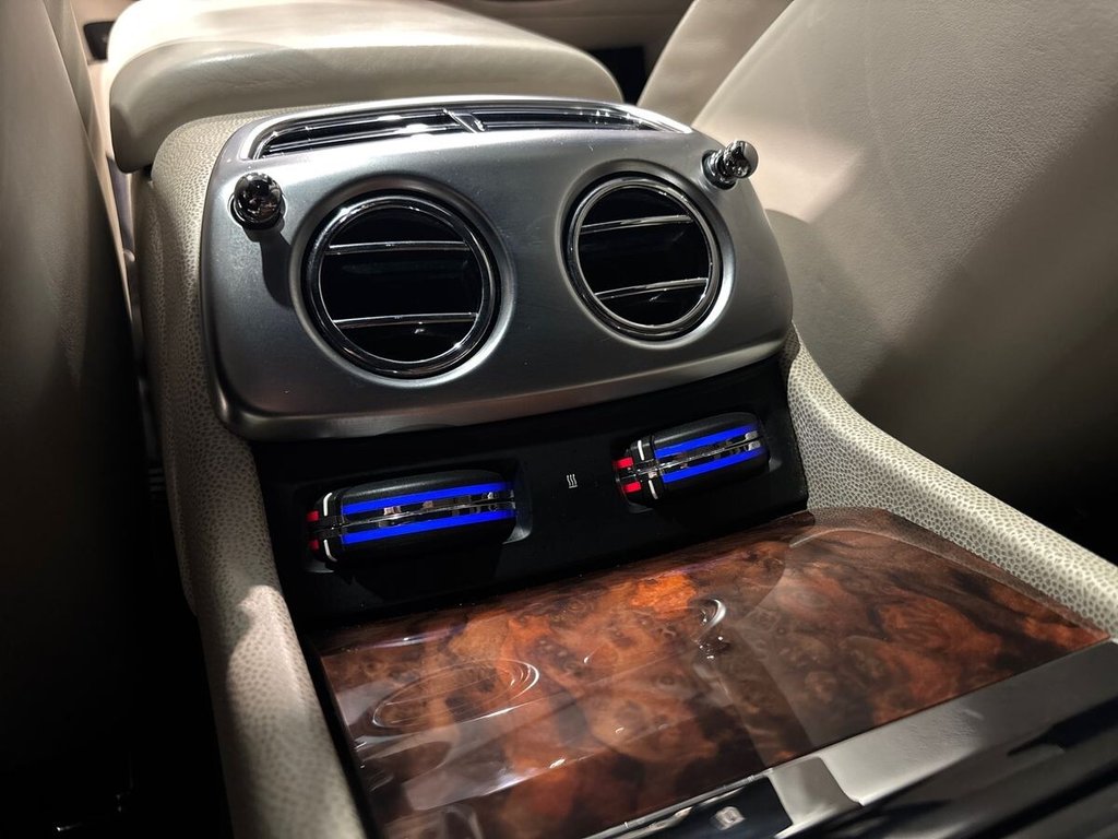 Used Rolls-Royce Wraith 2015 for sale - 76724668: Photo 20