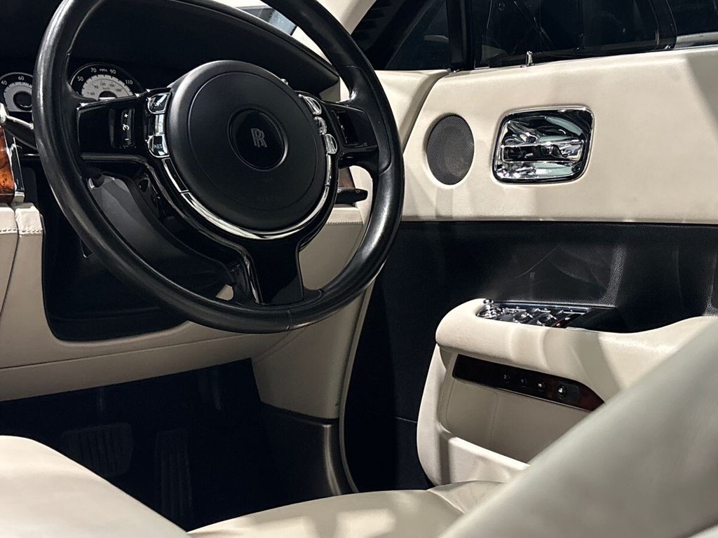 Used Rolls-Royce Wraith 2015 for sale - 76724668: Photo 24