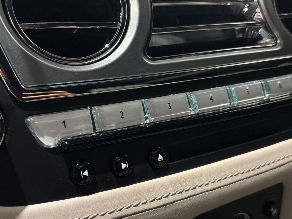 Used Rolls-Royce Wraith 2015 for sale - 76724668: Photo 36