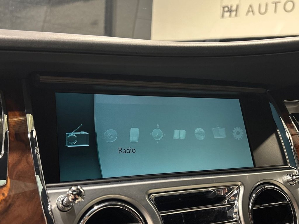 Used Rolls-Royce Wraith 2015 for sale - 76724668: Photo 42