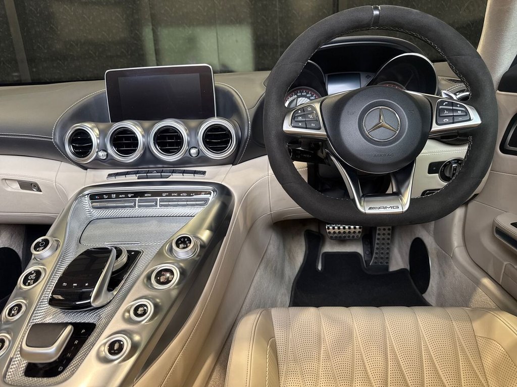 Used Mercedes-Benz AMG GT 2017 for sale - 76105926: Photo 15