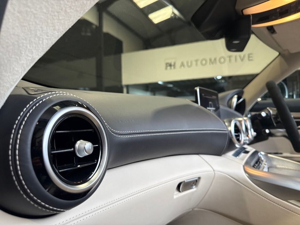 Used Mercedes-Benz AMG GT 2017 for sale - 76105926: Photo 22