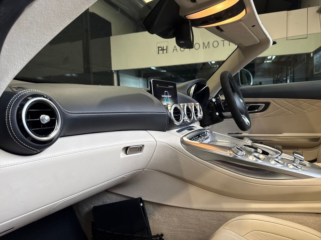Used Mercedes-Benz AMG GT 2017 for sale - 76105926: Photo 23
