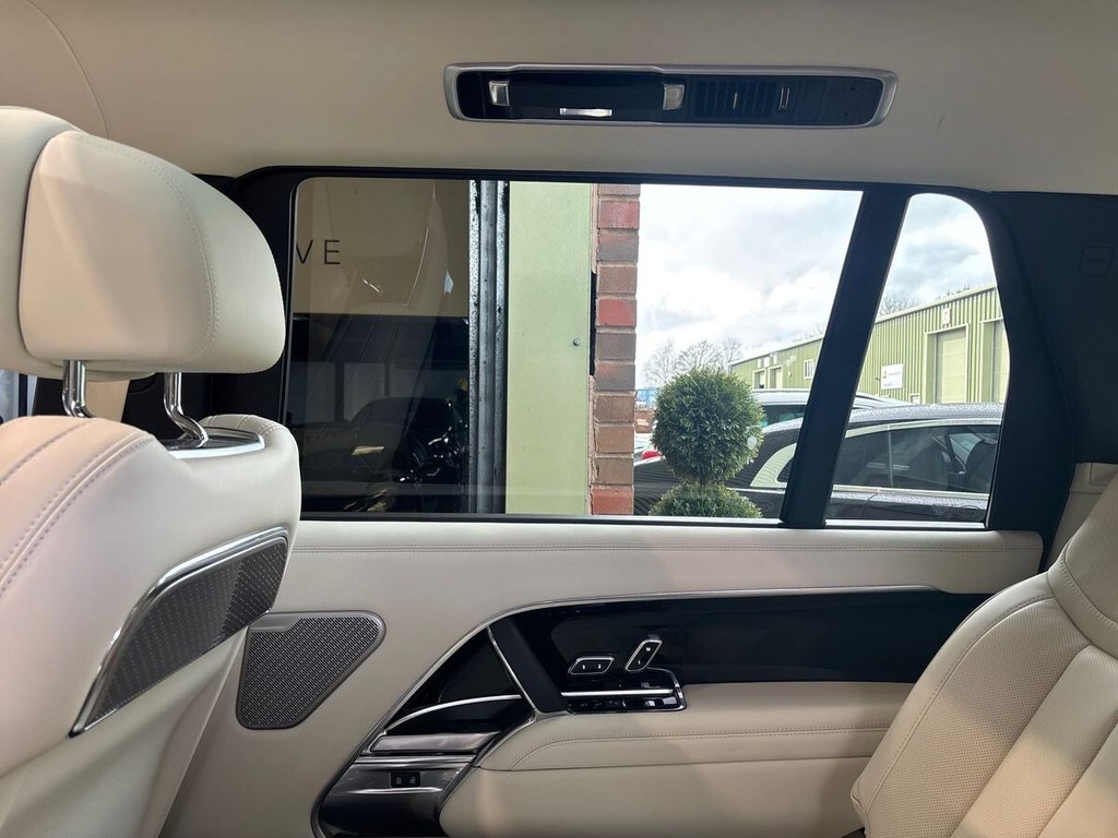Used Land Rover Range Rover 2025 for sale - 77693300: Photo 27