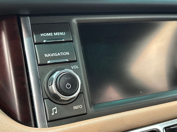 Used Land Rover Range Rover 2010 for sale - 75776923: Photo 25