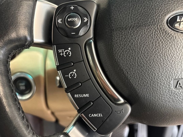 Used Land Rover Range Rover 2010 for sale - 75776923: Photo 41