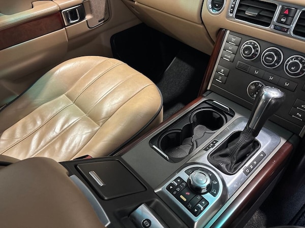 Used Land Rover Range Rover 2010 for sale - 75776923: Photo 44