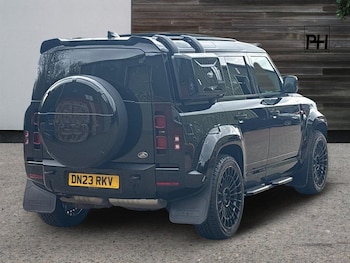 Used Land Rover Defender 2023 for sale - 78293459: Photo