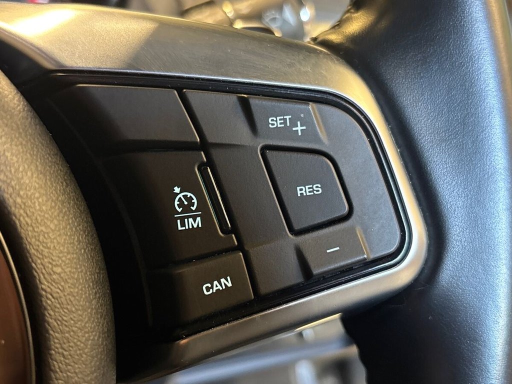 Used Jaguar F-Type 2018 for sale - 77572273: Photo 44