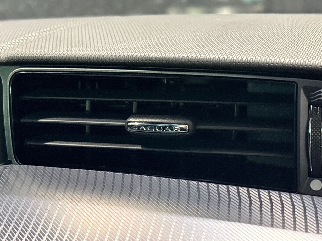 Used Jaguar F-Type 2018 for sale - 77572273: Photo 48