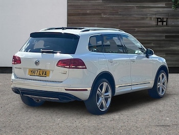 Used Volkswagen Touareg 2017 for sale - 78299589: Photo