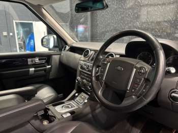 Used Land Rover Discovery 4 2015 for sale - 75038122: Photo