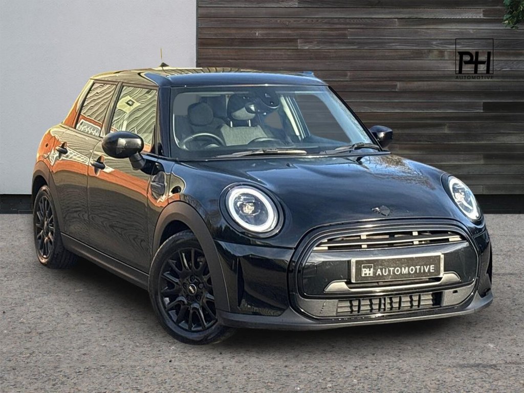 Used MINI Hatch 2023 for sale - 77263721: Photo 1