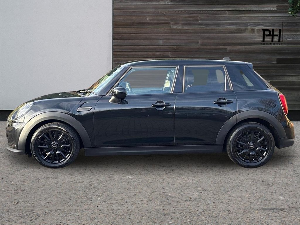 Used MINI Hatch 2023 for sale - 77263721: Photo 8