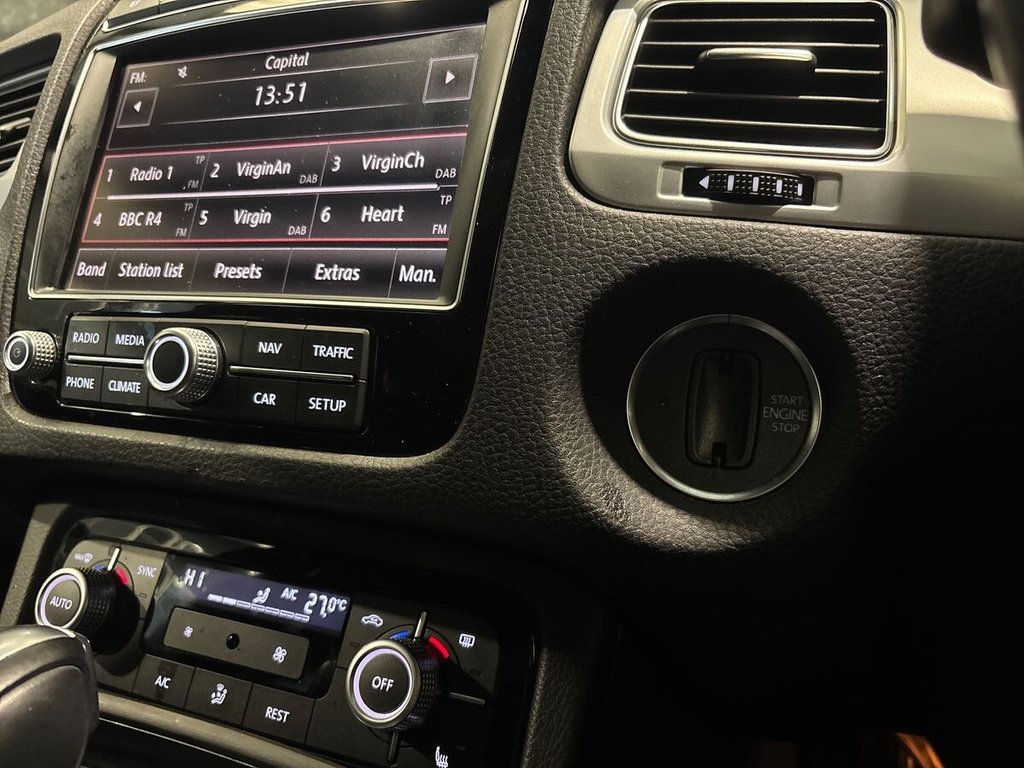 Used Volkswagen Touareg 2016 for sale - 77571525: Photo 48