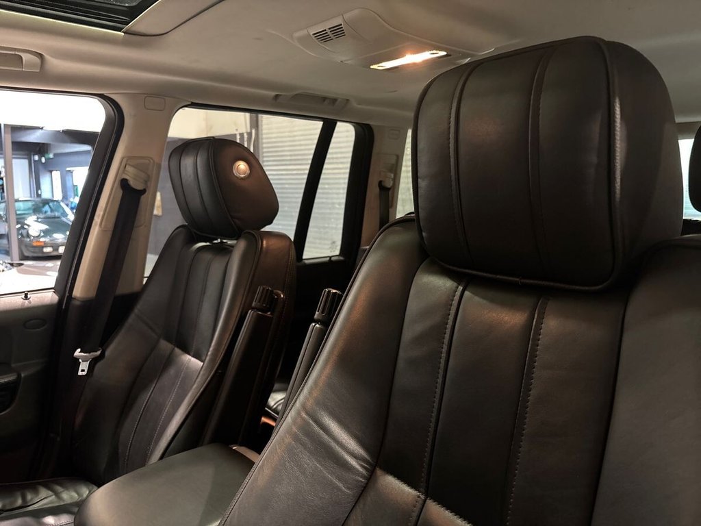 Used Land Rover Range Rover 2011 for sale - 76604389: Photo 16