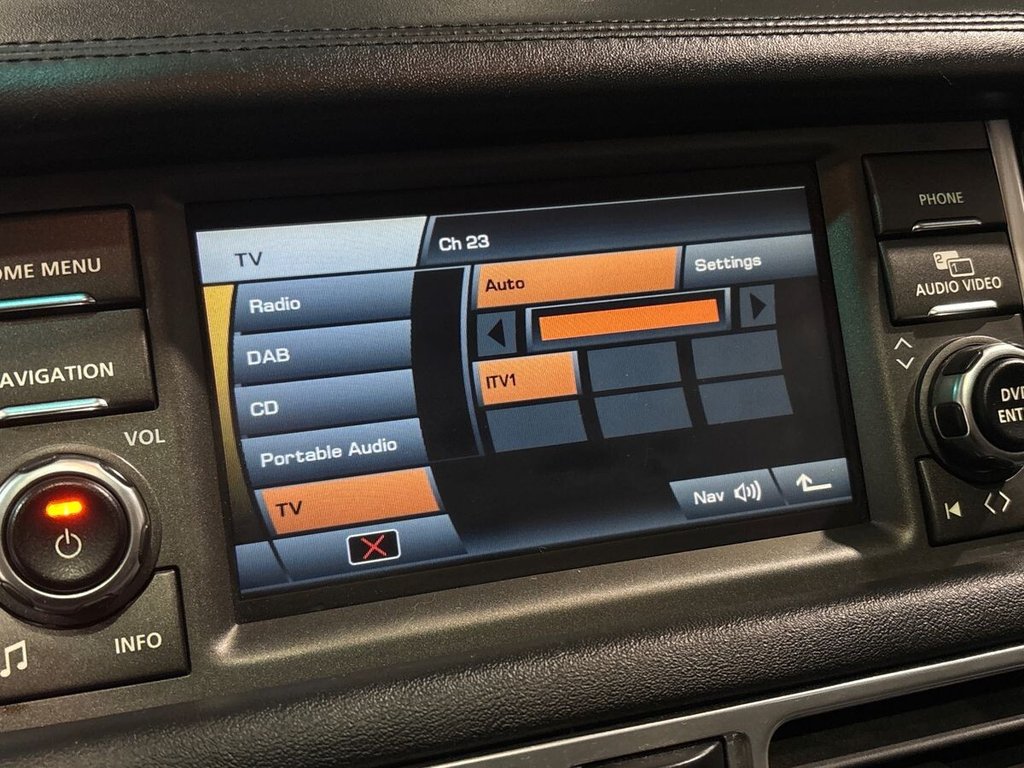 Used Land Rover Range Rover 2011 for sale - 76604389: Photo 42