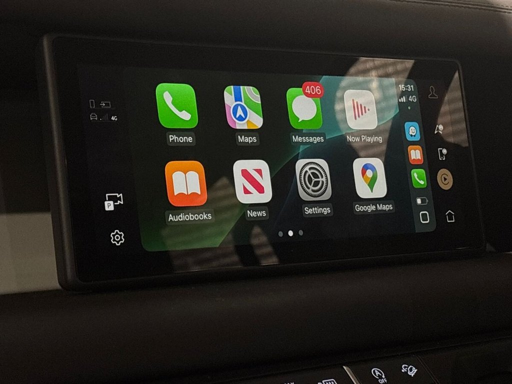 Used Land Rover Defender 2023 for sale - 76312937: Photo 12