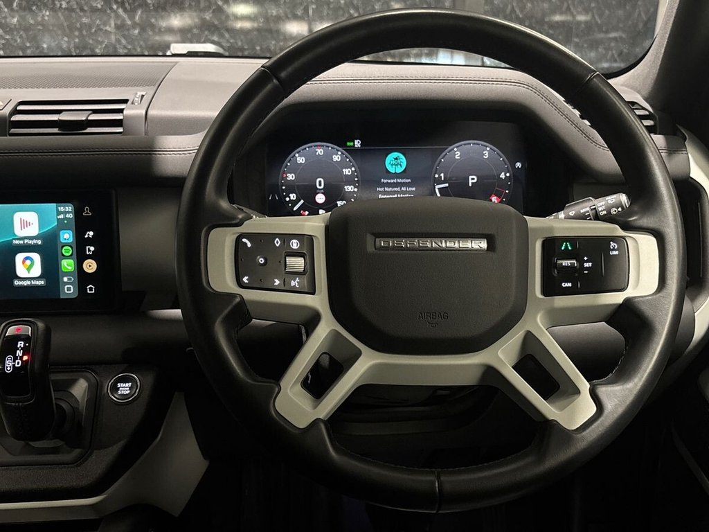Used Land Rover Defender 2023 for sale - 76312937: Photo 14