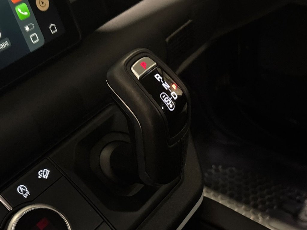 Used Land Rover Defender 2023 for sale - 76312937: Photo 18