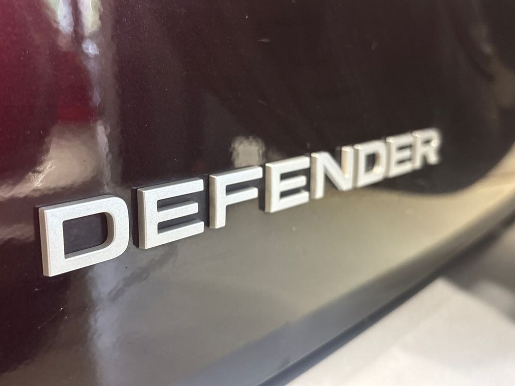 Used Land Rover Defender 2023 for sale - 76312937: Photo 30