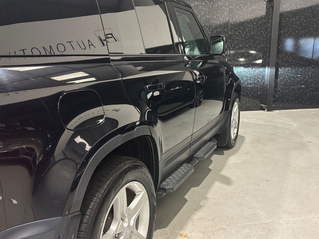 Used Land Rover Defender 2023 for sale - 76312937: Photo 33