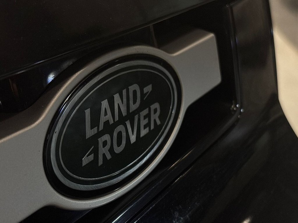 Used Land Rover Defender 2023 for sale - 76312937: Photo 40