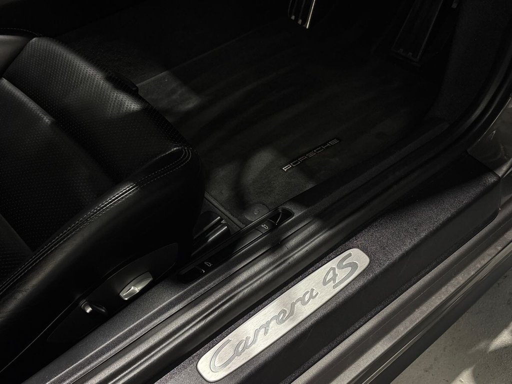 Used Porsche 911 2014 for sale - 75952805: Photo 44