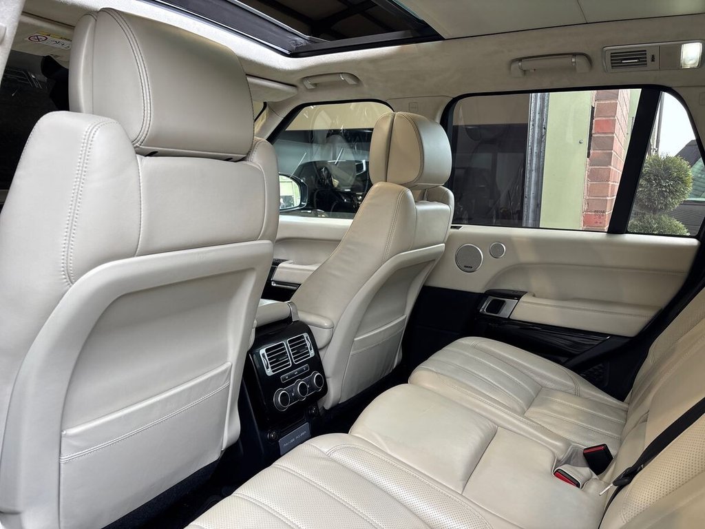 Used Land Rover Range Rover 2017 for sale - 77991077: Photo 28