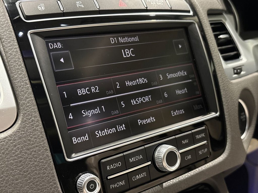 Used Volkswagen Touareg 2018 for sale - 77666860: Photo 14