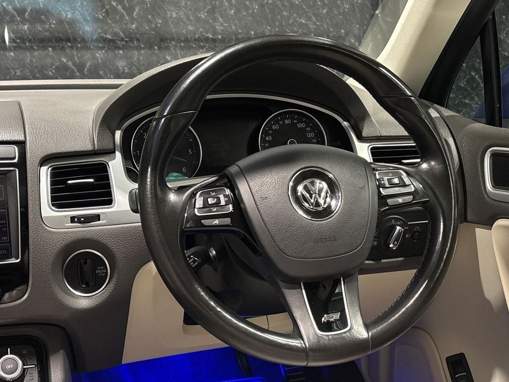 Used Volkswagen Touareg 2018 for sale - 77666860: Photo 16