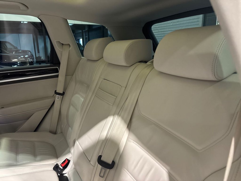 Used Volkswagen Touareg 2018 for sale - 77666860: Photo 22