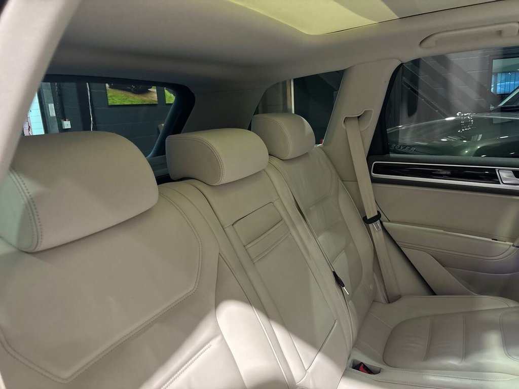 Used Volkswagen Touareg 2018 for sale - 77666860: Photo 26