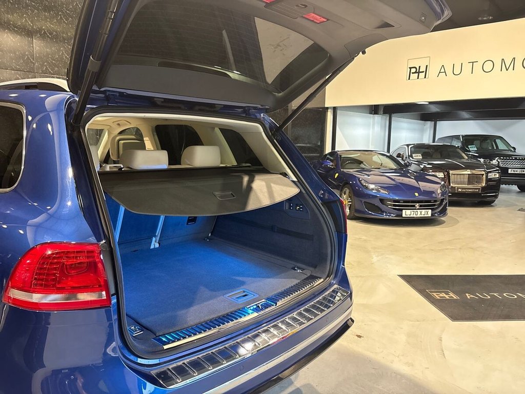 Used Volkswagen Touareg 2018 for sale - 77666860: Photo 34