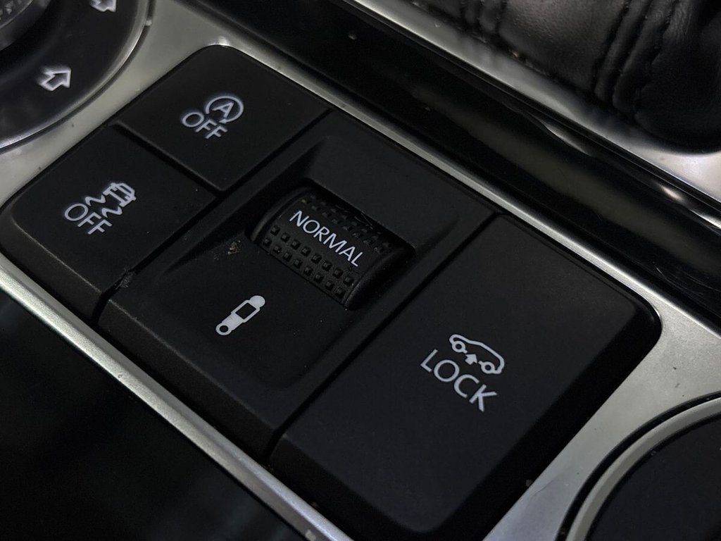 Used Volkswagen Touareg 2018 for sale - 77666860: Photo 44