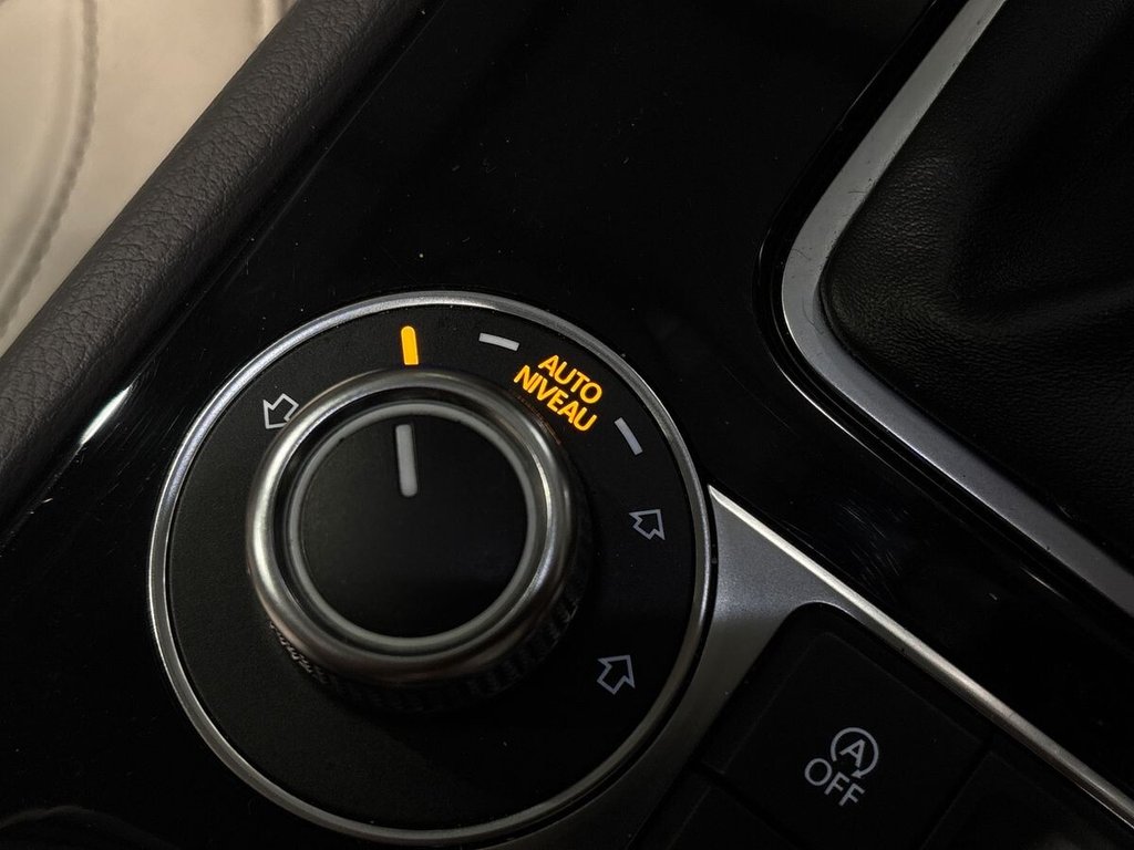 Used Volkswagen Touareg 2018 for sale - 77666860: Photo 46