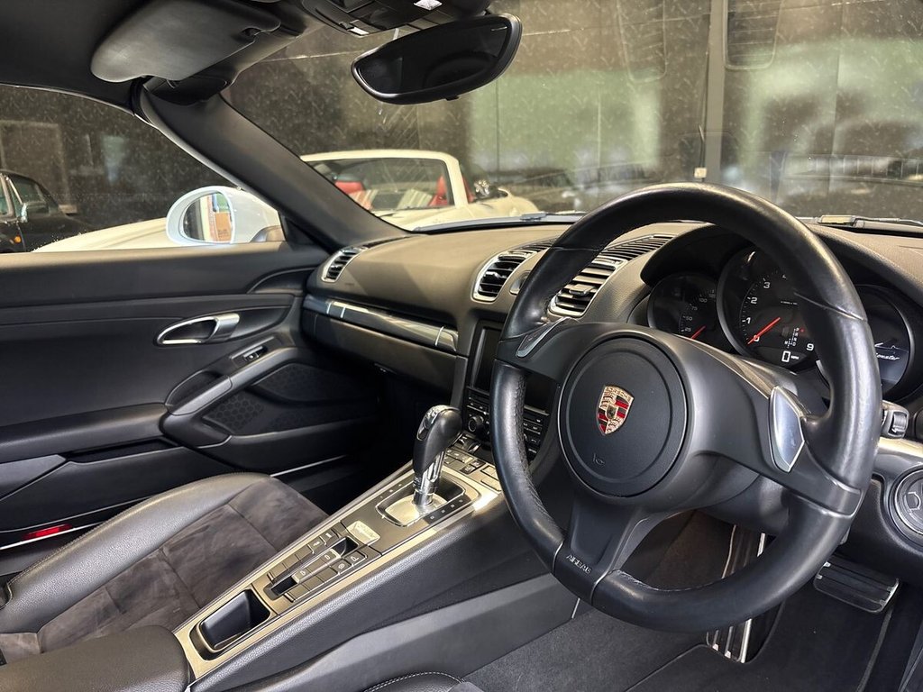Used Porsche Boxster 2014 for sale - 76375976: Photo 2