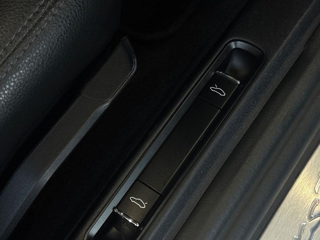 Used Porsche Boxster 2014 for sale - 76375976: Photo 25