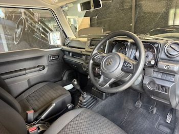 Used Suzuki Jimny 2023 for sale - 79288383: Photo