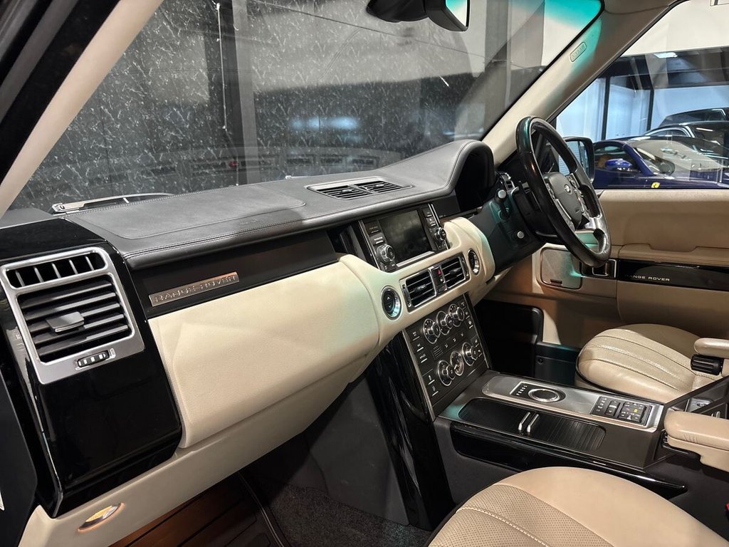 Used Land Rover Range Rover 2012 for sale - 77667667: Photo 11