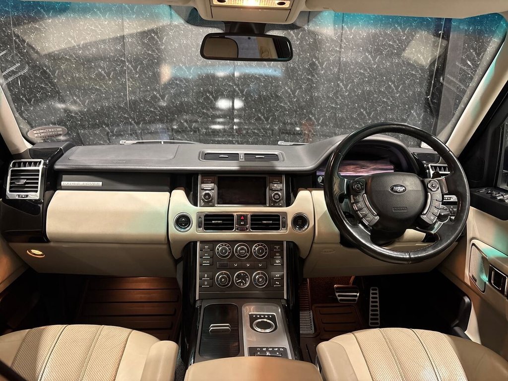 Used Land Rover Range Rover 2012 for sale - 77667667: Photo 12