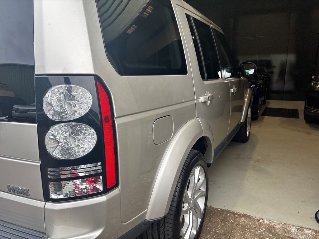 Used Land Rover Discovery 2015 for sale - 77990703: Photo 32