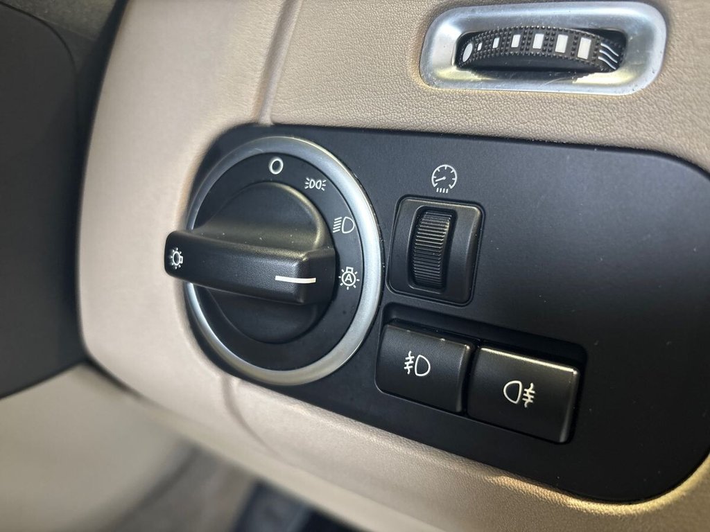 Used Land Rover Discovery 2015 for sale - 77990703: Photo 44