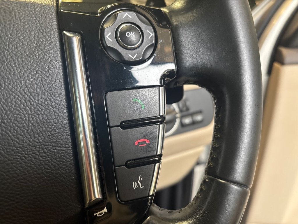 Used Land Rover Discovery 2015 for sale - 77990703: Photo 45