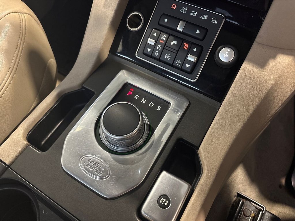 Used Land Rover Discovery 2015 for sale - 77990703: Photo 48