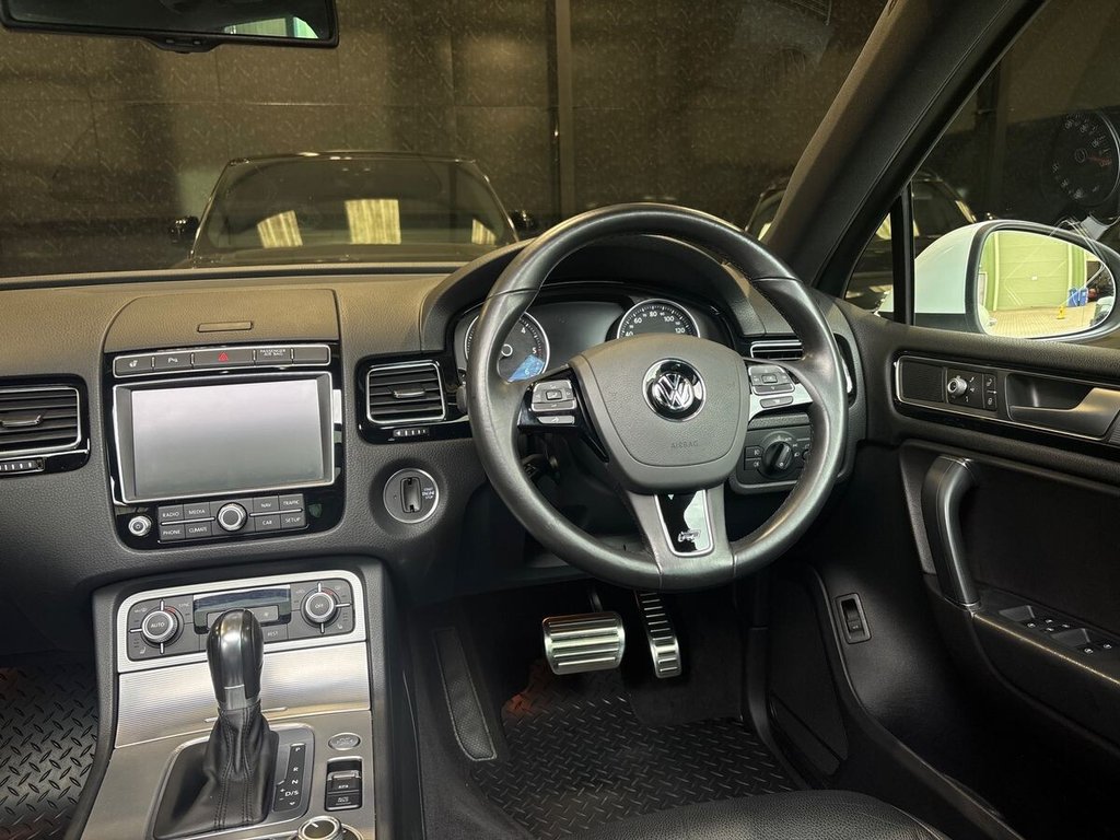 Used Volkswagen Touareg 2016 for sale - 77990895: Photo 14