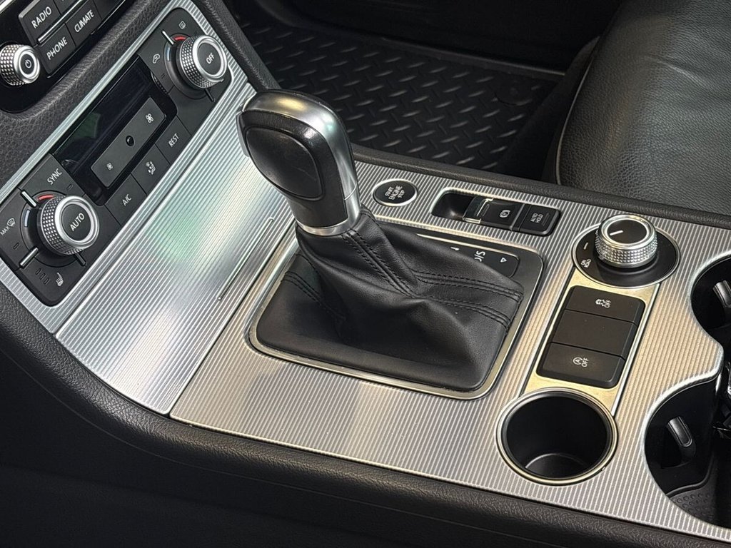 Used Volkswagen Touareg 2016 for sale - 77990895: Photo 19