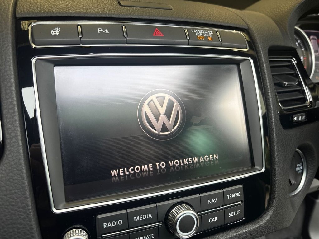 Used Volkswagen Touareg 2016 for sale - 77990895: Photo 44