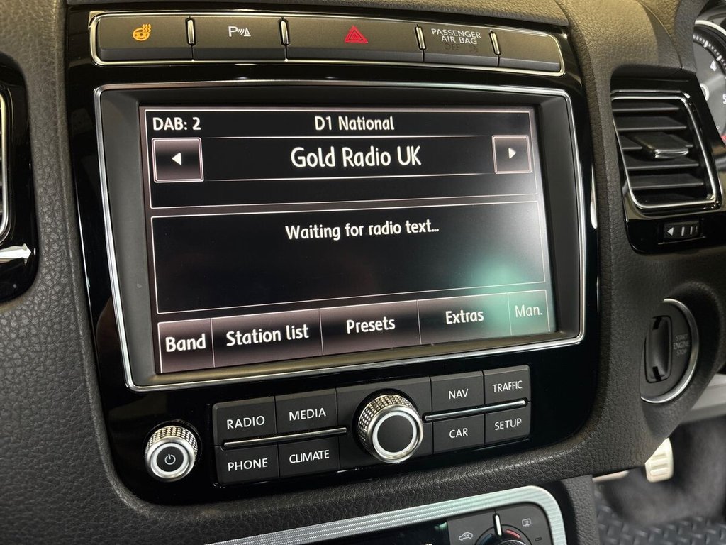 Used Volkswagen Touareg 2016 for sale - 77990895: Photo 46