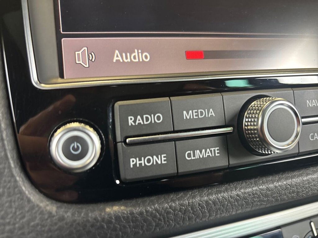 Used Volkswagen Touareg 2016 for sale - 77990895: Photo 49